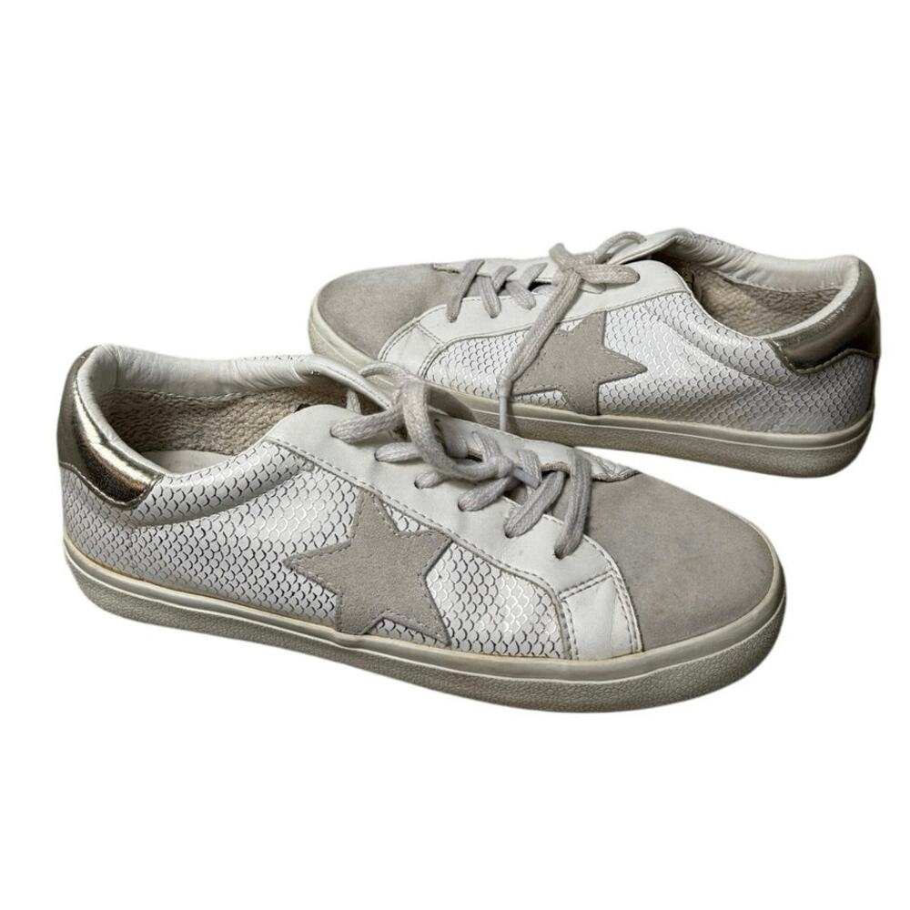Vintage Havana Kate 8.5 Low Top White Good Sheakers Shoes Preppy Coloegiate GUC